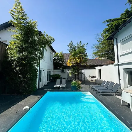 Twenty With Pool Lyon Apartment *